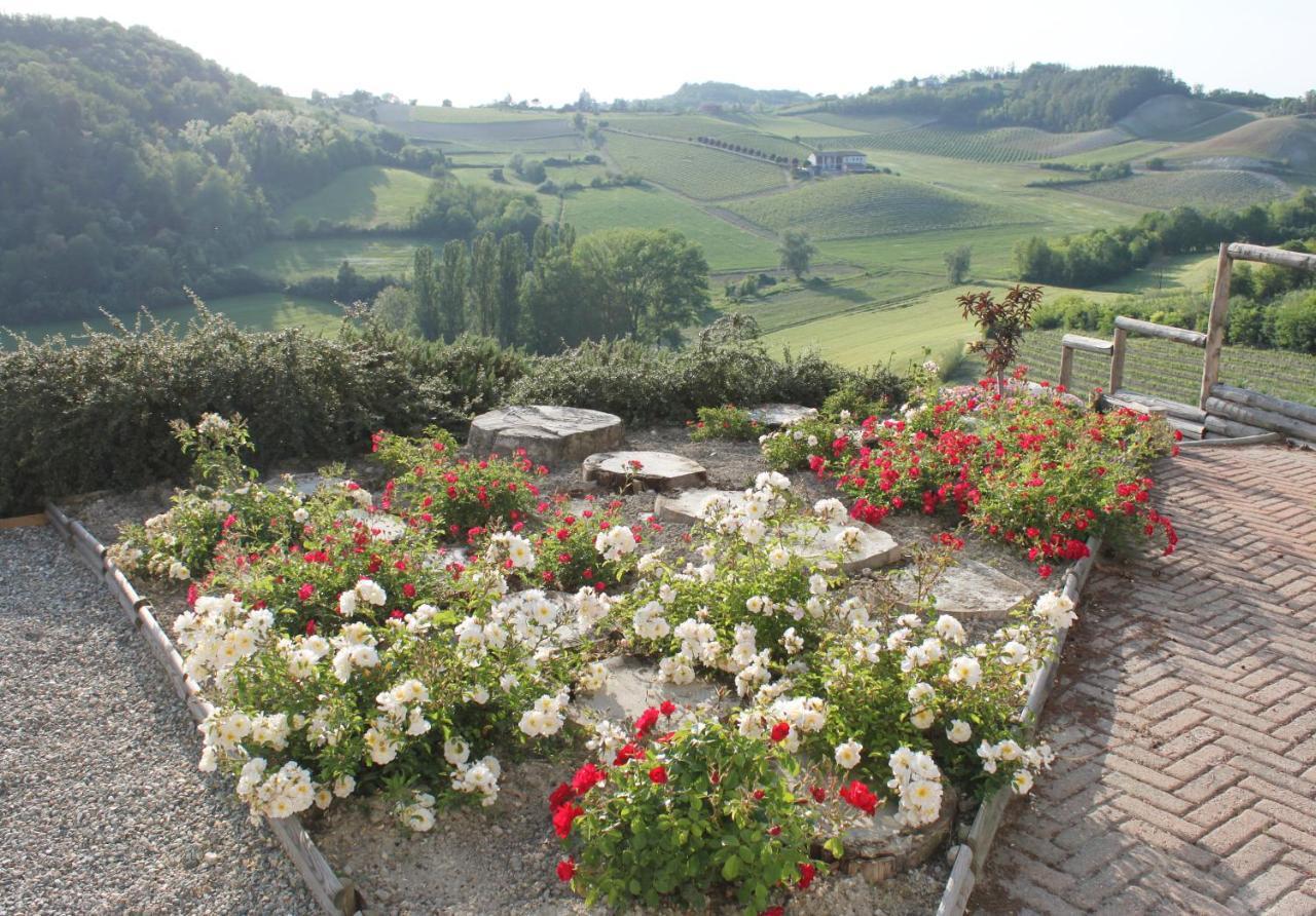 Villa Rocco Country House Ozzano Monferrato Exteriör bild