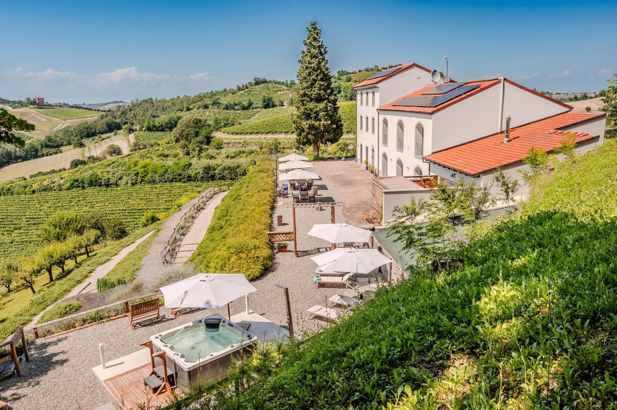 Villa Rocco Country House Ozzano Monferrato Exteriör bild
